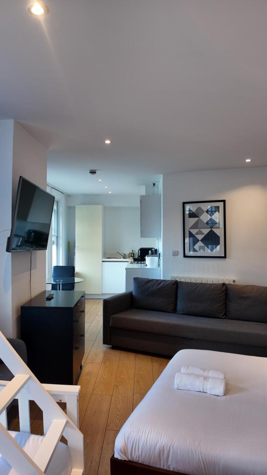 Apartment Piccadilly St Soho 1 Bedroom Sleep 7 Vr10